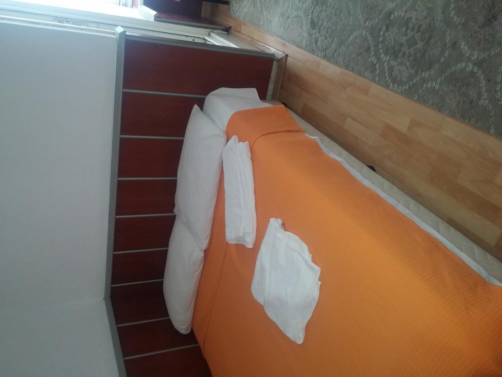 Hotel Ulke Yalova  Bilik gambar